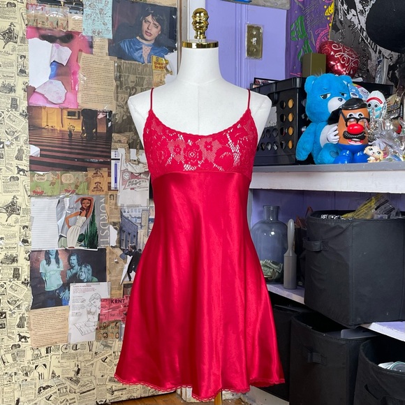Vintage Val Mode Red Satin & Lace Lingerie Slip Dress - Picture 1 of 9